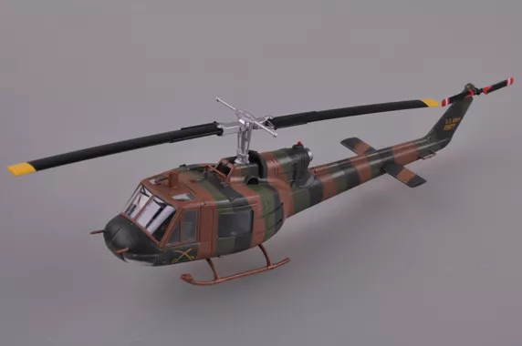 Trumpeter Easy Model - U.S.Army UH-1B.of the Utility Tactical Transport Helicopter 